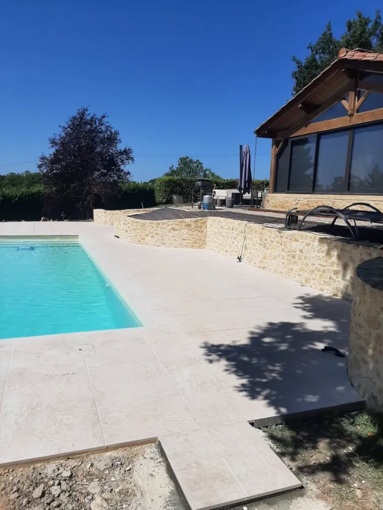 Création terrasse extérieur à Lembras